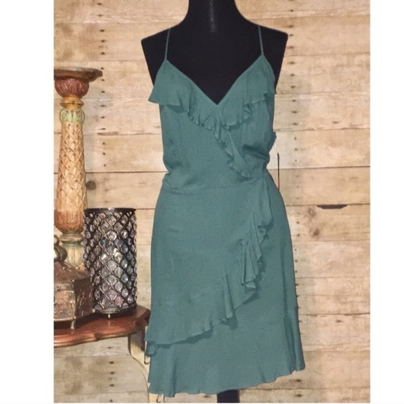 Free Press dress NWT green ruffled Nordstrom Medium - Picture 5 of 7
